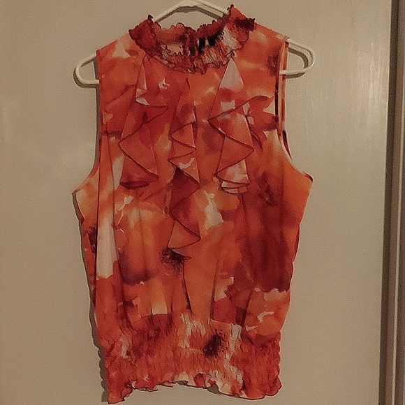 new directions Tops - New Directions ruffled sleeveless blouse- burnt orange and white size large